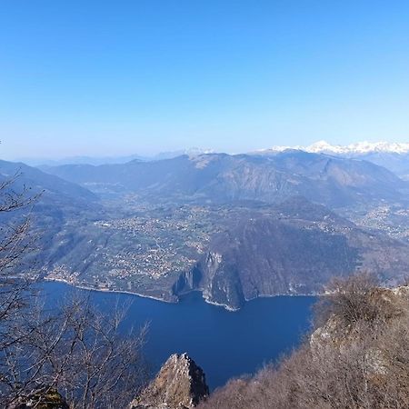 Casa Caterina - Riva Di Solto - Iseo Lake Bagian luar foto