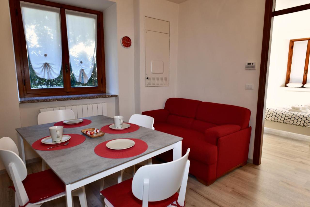 Casa Caterina - Riva Di Solto - Iseo Lake Bagian luar foto