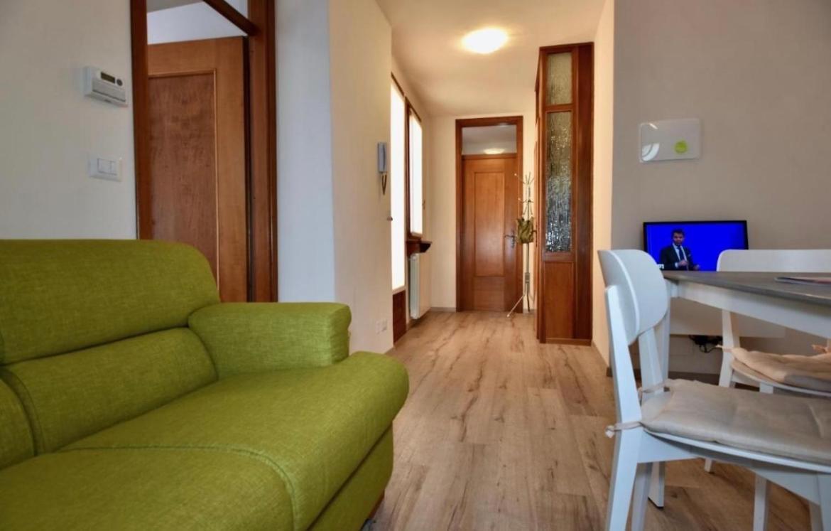 Casa Caterina - Riva Di Solto - Iseo Lake Bagian luar foto